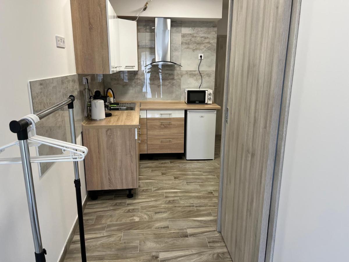 Rajczi Apartman Mohács Esterno foto