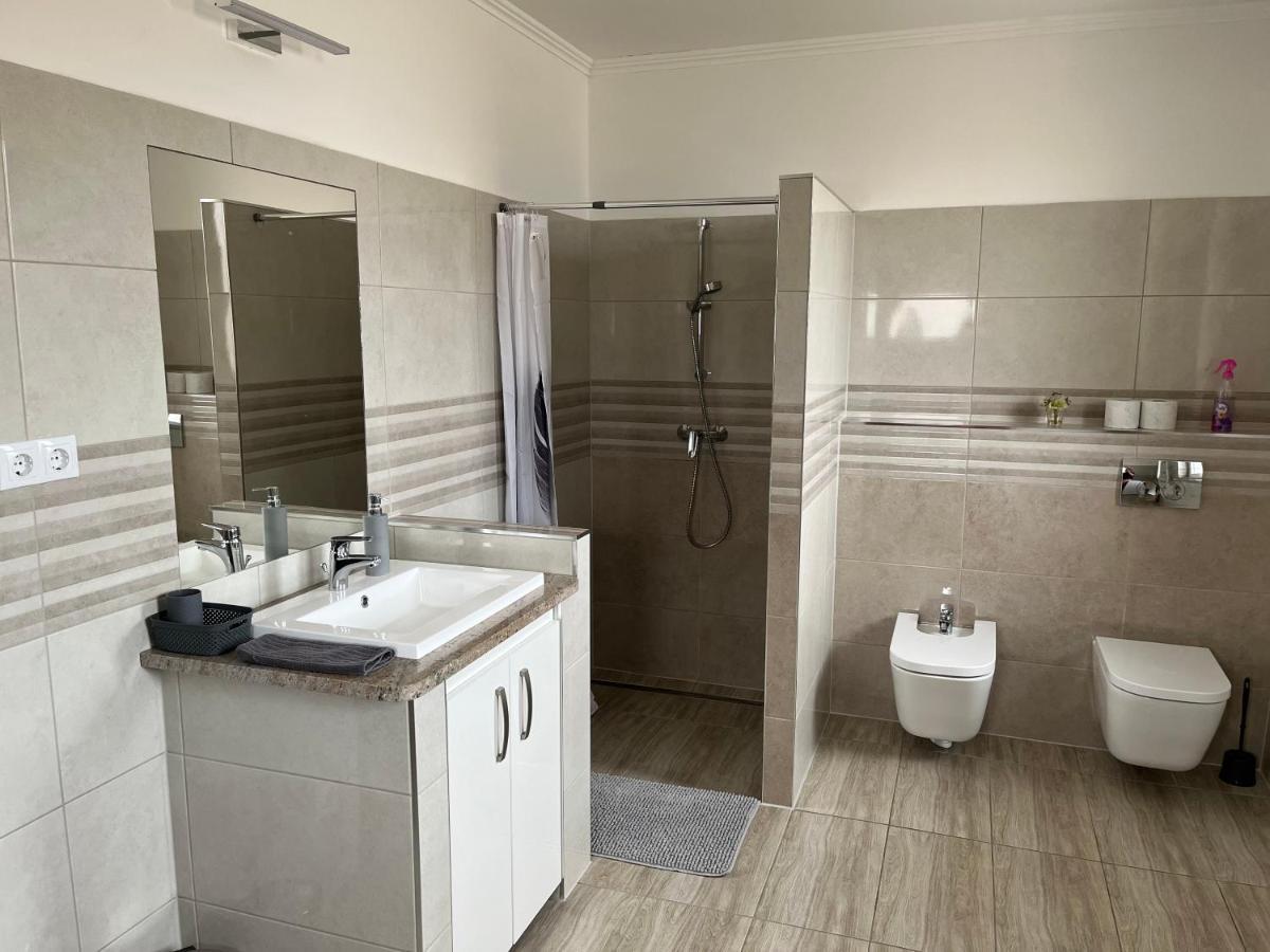 Rajczi Apartman Mohács Esterno foto